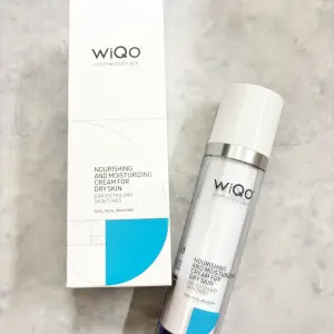 ワイコフェイスフルイド（WiQo)-Red | レティシアクリニック Leticia